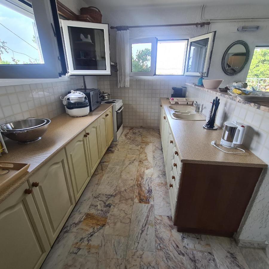Marmara Villa Aigeira ภายนอก รูปภาพ