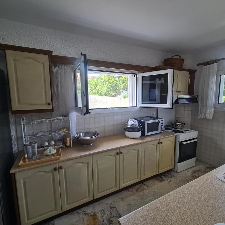 Marmara Villa Aigeira ภายนอก รูปภาพ